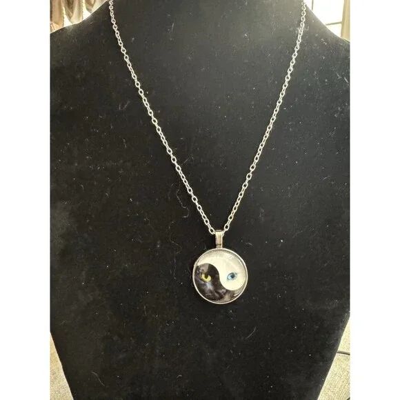 Yin Yang Cat Pendant Necklace – 20 Inches, Silver Tone Chain - Picture 7 of 7